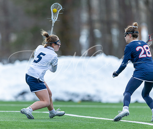 University of New Hampshire vs #25 University of Connecticut Women’s Lacrosse Game 2022_2022-02-27_02-25-17_AB5W3923_@TimCardew_2022
