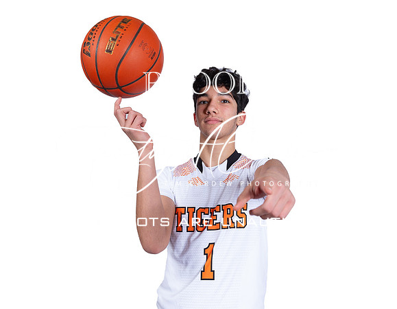 Ipswich HS Boys Basketball 2025 Media Day_2025-01-09_04-08-33_DT7T8437_@TimCardew_2025-Edit