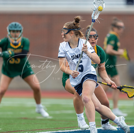 University of New Hampshire vs Vermont Women’s Lacrosse Game 2022_2022-04-16_01-04-08_AB5W9678_@TimCardew_2022