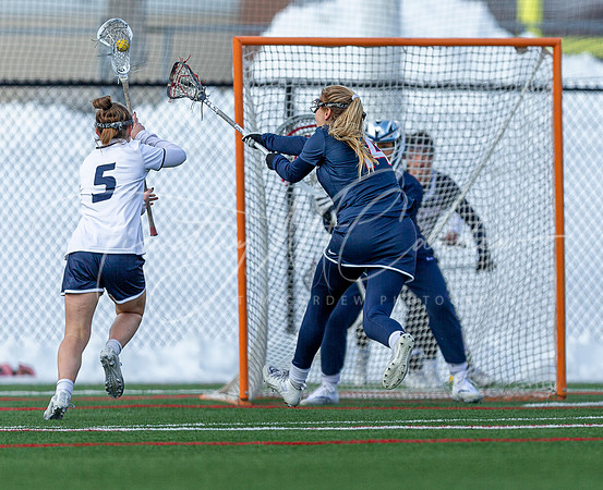 University of New Hampshire vs #25 University of Connecticut Women’s Lacrosse Game 2022_2022-02-27_02-49-16_AB5W4430_@TimCardew_2022