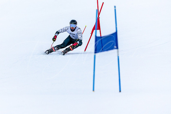 St. John’s Prep vs Haverhill & Newburyport  Varsity Ski Race 2022_2022-01-20_05-15-25_IM1D1347_@TimCardew_2022