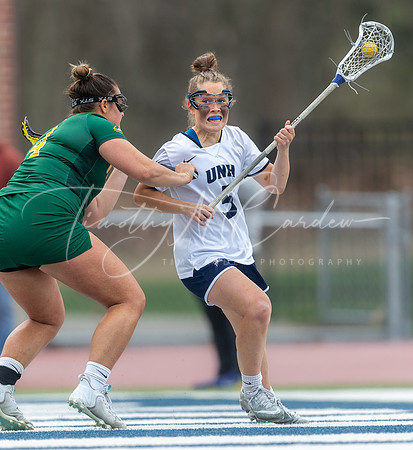 University of New Hampshire vs Vermont Women’s Lacrosse Game 2022_2022-04-16_02-39-15_AB5W1727_@TimCardew_2022