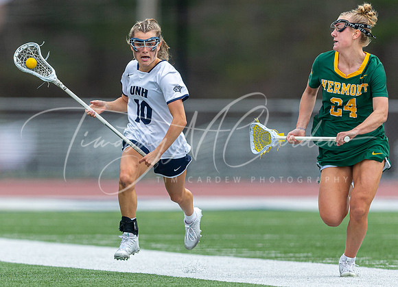 University of New Hampshire vs Vermont Women’s Lacrosse Game 2022_2022-04-16_02-32-49_AB5W1542_@TimCardew_2022