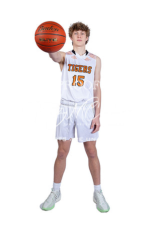 Ipswich HS Boys Basketball 2025 Media Day_2025-01-09_04-12-44_DT7T8566_@TimCardew_2025-Edit