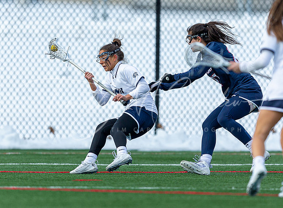 University of New Hampshire vs #25 University of Connecticut Women’s Lacrosse Game 2022_2022-02-27_03-01-59_AB5W5108_@TimCardew_2022
