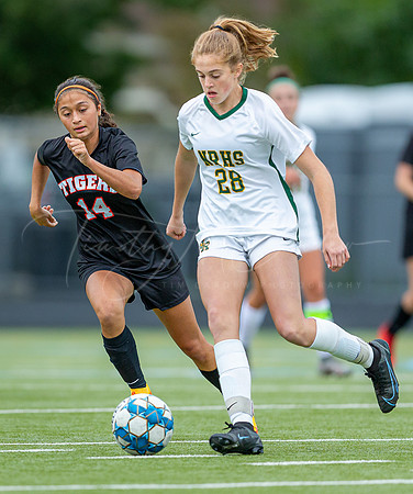 Ipswich vs North Reading Girls Varsity Soccer 2022_2022-09-20_04-54-54_AB5W5910_@TimCardew_2022