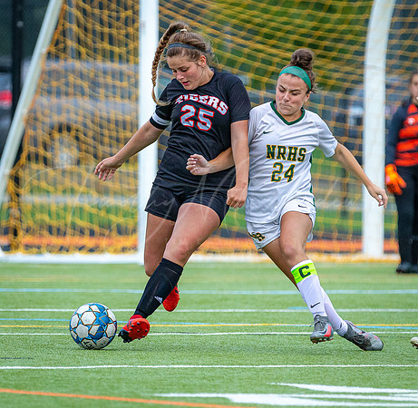 Ipswich vs North Reading Girls Varsity Soccer 2022_2022-09-20_05-06-00_DT7T1770_@TimCardew_2022