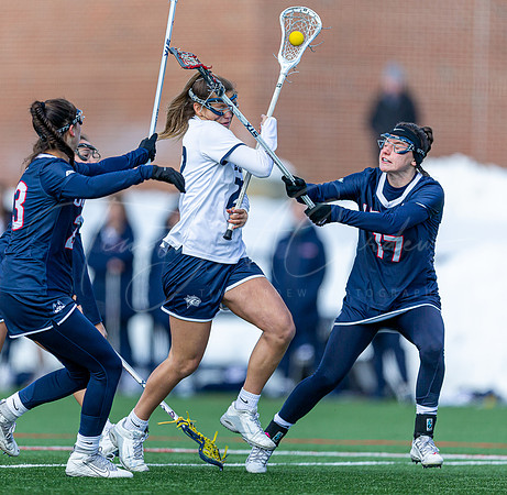 University of New Hampshire vs #25 University of Connecticut Women’s Lacrosse Game 2022_2022-02-27_02-06-54_AB5W3396_@TimCardew_2022