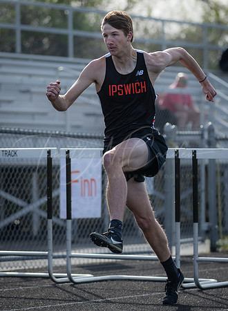 Ipswich vs Amesbury Varsity Spring Track & Field Event 2022_2022-05-05_05-04-16_IM1D1824_@TimCardew_2022