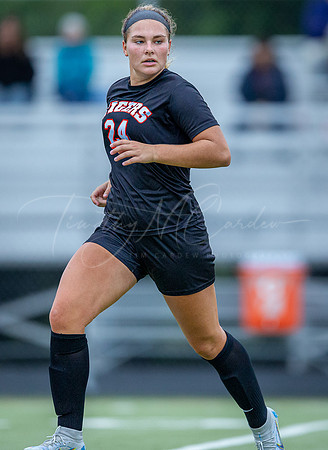 Ipswich vs North Reading Girls Varsity Soccer 2022_2022-09-20_05-11-11_AB5W6083_@TimCardew_2022