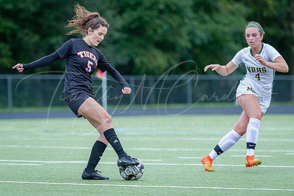 Ipswich vs North Reading Girls Varsity Soccer 2022_2022-09-20_05-10-22_DT7T1818_@TimCardew_2022