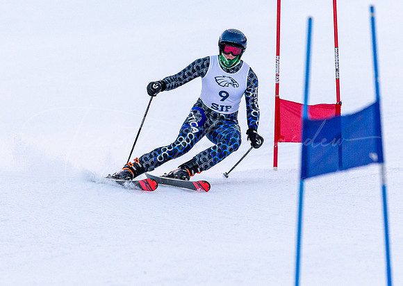 St. John’s Prep vs Haverhill & Newburyport  Varsity Ski Race 2022_2022-01-20_05-30-53_IM1D1600_@TimCardew_2022