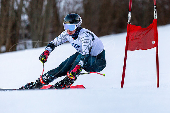 St. John’s Prep vs Haverhill & Newburyport  Varsity Ski Race 2022_2022-01-20_05-15-28_IM1D1361_@TimCardew_2022