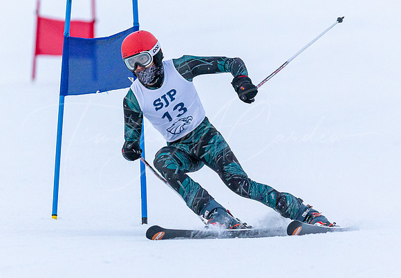 St. John’s Prep vs Haverhill & Newburyport  Varsity Ski Race 2022_2022-01-20_05-39-45_IM1D1767_@TimCardew_2022