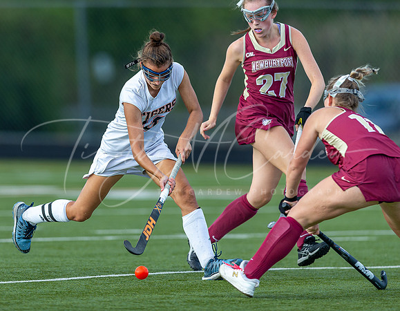 Ipswich vs Newburyport Varsity Field Hockey Game 2022_AB5W4277