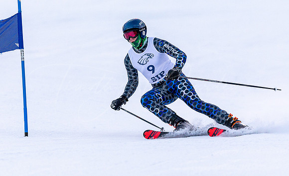 St. John’s Prep vs Haverhill & Newburyport  Varsity Ski Race 2022_2022-01-20_05-30-55_IM1D1610_@TimCardew_2022