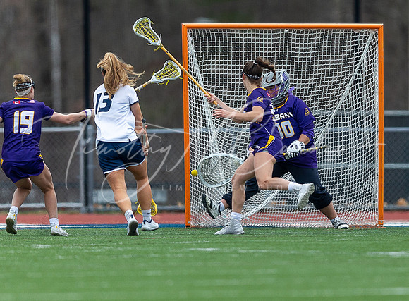University of New Hampshire vs UAlbany Women’s Lacrosse Game 2022_2022-04-06_02-38-48_AB5W6259_@TimCardew_2022