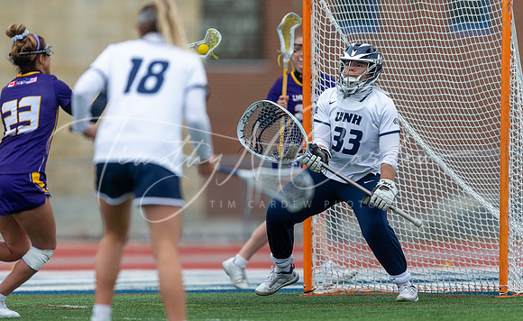 University of New Hampshire vs UAlbany Women’s Lacrosse Game 2022_2022-04-06_02-32-46_AB5W6203_@TimCardew_2022