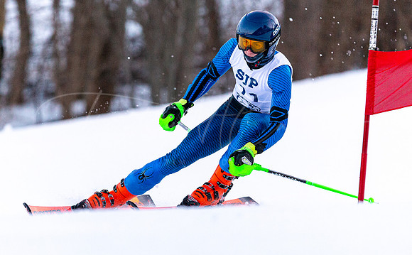 St. John’s Prep vs Haverhill & Newburyport  Varsity Ski Race 2022_2022-01-20_05-35-14_IM1D1692_@TimCardew_2022