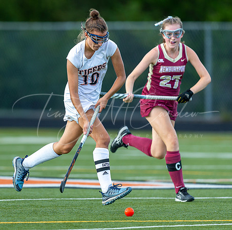 Ipswich vs Newburyport Varsity Field Hockey Game 2022_AB5W4270