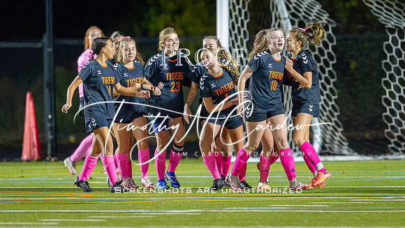 Ipswich vs Georgetown Girls Varsity Soccer 2024_2024-10-15_06-32-37_DT7T9209_@TimCardew_2024-Enhanced-NR