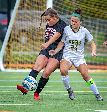 Ipswich vs North Reading Girls Varsity Soccer 2022_2022-09-20_05-06-00_DT7T1772_@TimCardew_2022