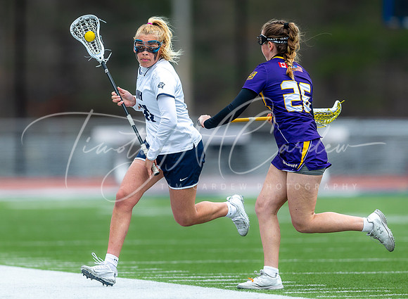 University of New Hampshire vs UAlbany Women’s Lacrosse Game 2022_2022-04-06_03-34-47_AB5W7596_@TimCardew_2022