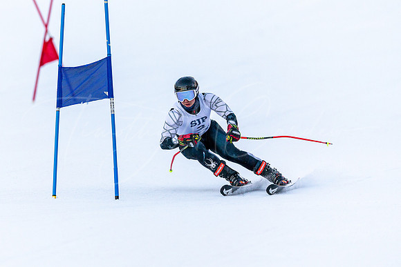 St. John’s Prep vs Haverhill & Newburyport  Varsity Ski Race 2022_2022-01-20_05-15-27_IM1D1357_@TimCardew_2022