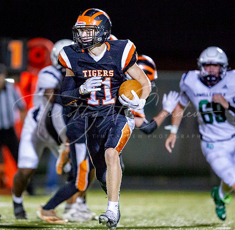 Ipswich vs Lowell Catholic Varsity Football Game 2022_2022-09-16_07-49-48_AB5W5555_@TimCardew_2022