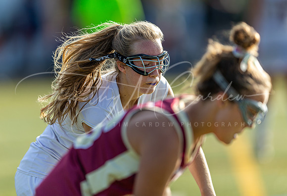 Ipswich vs Newburyport Varsity Field Hockey Game 2022_AB5W4064