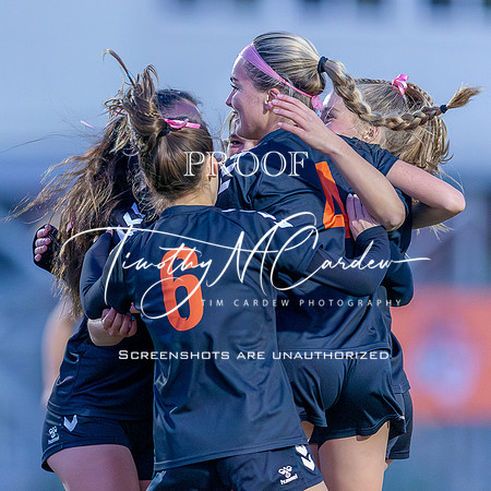 Ipswich vs Georgetown Girls Varsity Soccer 2024_2024-10-15_06-06-49_DT7T8871_@TimCardew_2024-Enhanced-NR