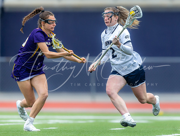 University of New Hampshire vs UAlbany Women’s Lacrosse Game 2022_2022-04-06_02-05-31_AB5W5412_@TimCardew_2022