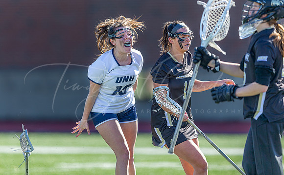 University of New Hampshire vs Bryant University Women’s Lacrosse Game 2022_2022-03-16_03-31-34_AB5W1483_@TimCardew_2022