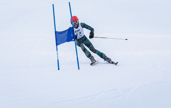 St. John’s Prep vs Haverhill & Newburyport  Varsity Ski Race 2022_2022-01-20_05-39-41_IM1D1756_@TimCardew_2022