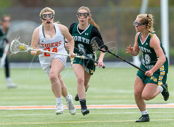 Ipswich vs North Reading Girls HS Varsity Lacrosse Game 2022_2022-05-06_05-15-20_AB5W5826_@TimCardew_2022
