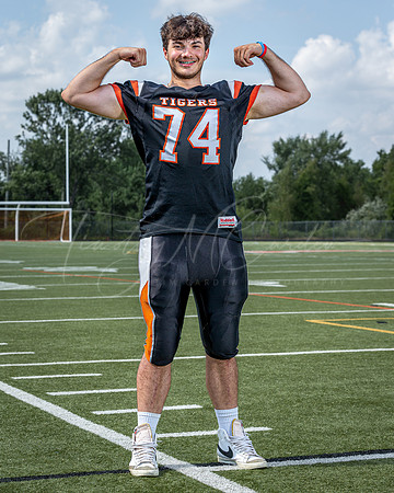 Ipswich Varsity Football Preseason Fall 2022_2022-08-29_02-50-51_IM1D0701_@TimCardew_2022