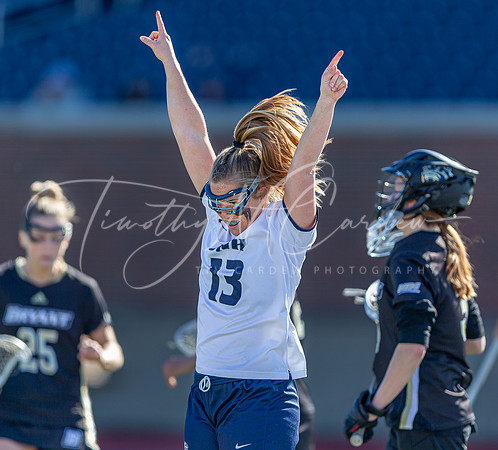 University of New Hampshire vs Bryant University Women’s Lacrosse Game 2022_2022-03-16_03-33-21_AB5W1587_@TimCardew_2022