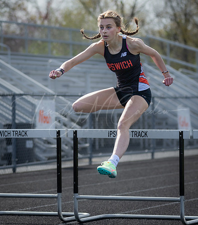Ipswich vs Amesbury Varsity Spring Track & Field Event 2022_2022-05-05_04-24-29_IM1D1674_@TimCardew_2022