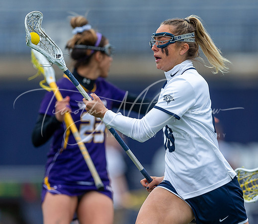 University of New Hampshire vs UAlbany Women’s Lacrosse Game 2022_2022-04-06_02-30-41_AB5W6100_@TimCardew_2022