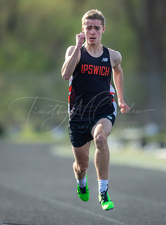 Ipswich vs Amesbury Varsity Spring Track & Field Event 2022_2022-05-05_05-11-29_AB5W4811_@TimCardew_2022