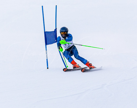 St. John’s Prep vs Haverhill & Newburyport  Varsity Ski Race 2022_2022-01-20_05-35-09_IM1D1673_@TimCardew_2022