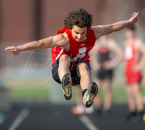 Ipswich vs Amesbury Varsity Spring Track & Field Event 2022_2022-05-05_05-13-03_AB5W4827_@TimCardew_2022