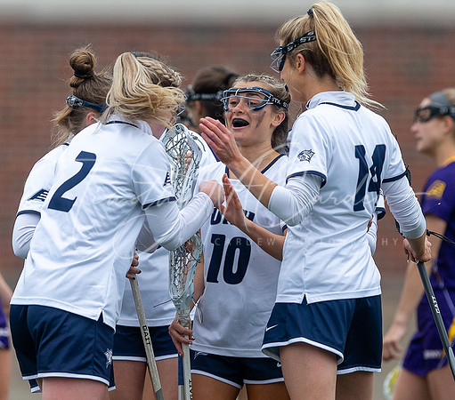 University of New Hampshire vs UAlbany Women’s Lacrosse Game 2022_2022-04-06_02-54-19_AB5W6641_@TimCardew_2022
