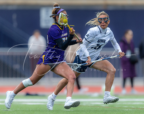 University of New Hampshire vs UAlbany Women’s Lacrosse Game 2022_2022-04-06_02-22-03_AB5W5846_@TimCardew_2022