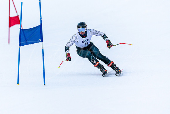 St. John’s Prep vs Haverhill & Newburyport  Varsity Ski Race 2022_2022-01-20_05-15-26_IM1D1355_@TimCardew_2022