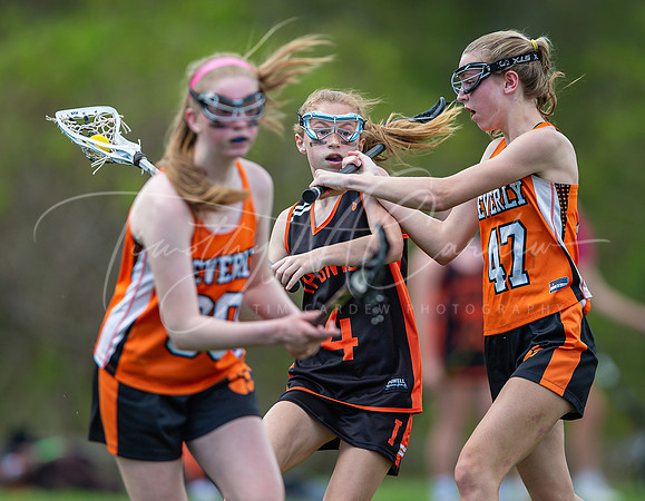Ipswich Girls 7-8 Grade vs Beverly Youth Lacrosse Game 2022_2022-05-15_12-18-36_AB5W2734_@TimCardew_2022