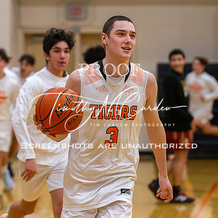 Ipswich vs Whittier Boys Varsity Basketball 2025_2025-02-07_05-16-36_IM1D7571_@TimCardew_2025-Enhanced-NR
