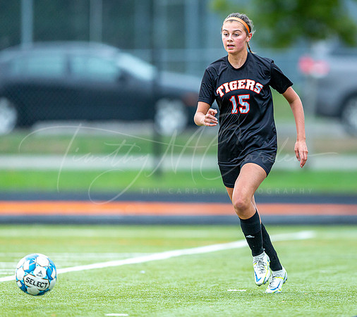 Ipswich vs North Reading Girls Varsity Soccer 2022_2022-09-20_04-46-01_AB5W5853_@TimCardew_2022