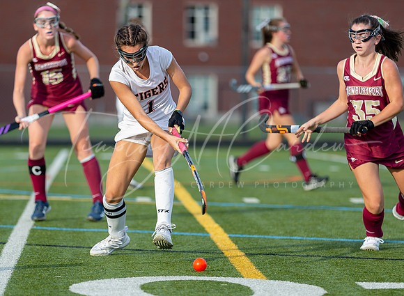 Ipswich vs Newburyport Varsity Field Hockey Game 2022_DT7T1094