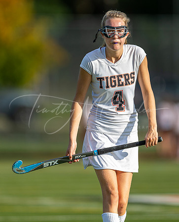 Ipswich vs Newburyport Varsity Field Hockey Game 2022_AB5W4129